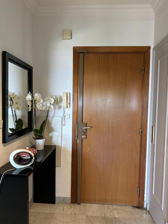 Bel Appartement Avec Vue Mer Villeneuve-Loubet Kültér fotó
